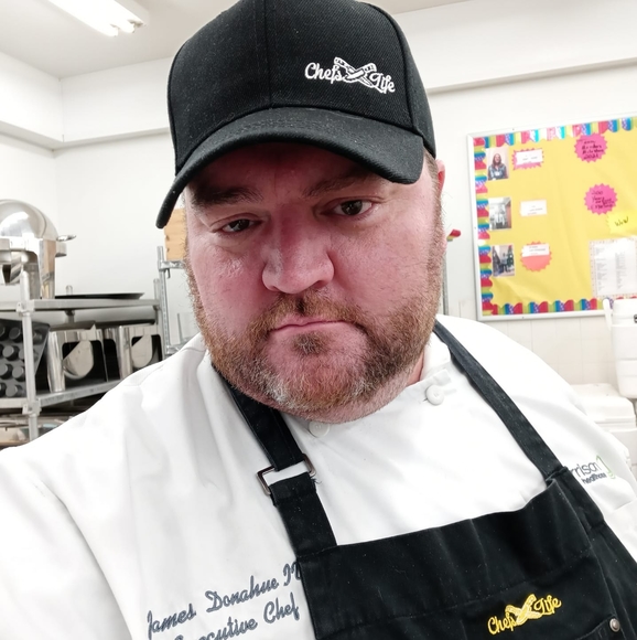 Profile Picture of James Donahue (@peppers444) on Poshmark