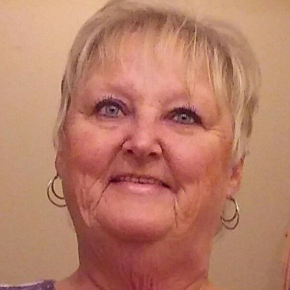 Profile Picture of Joyce Ellinger (@19532016) on Poshmark