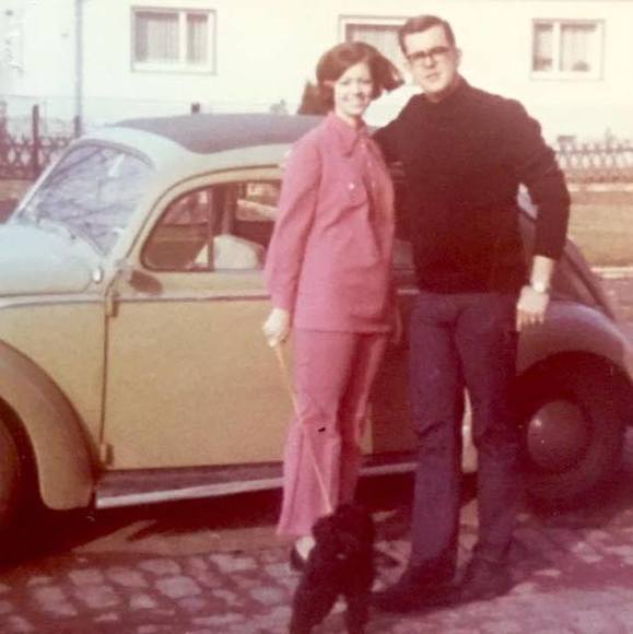 Profile Picture of Roberta Meader (@robertameader) on Poshmark