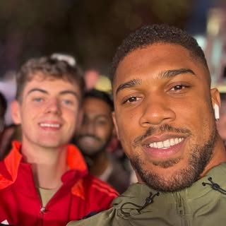 Profile Picture of Edward (@edwardgibson) on Instagram