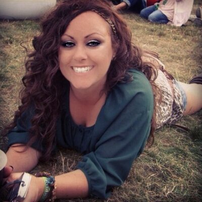 Profile Picture of Shelley Whitmore (@TwinkleTapper) on Twitter