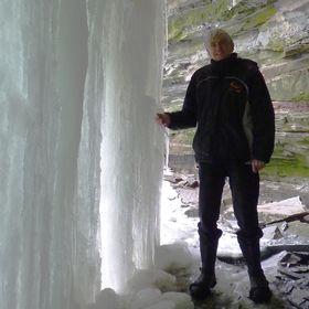 Profile Picture of Joseph Hollick (@joehollick) on Pinterest