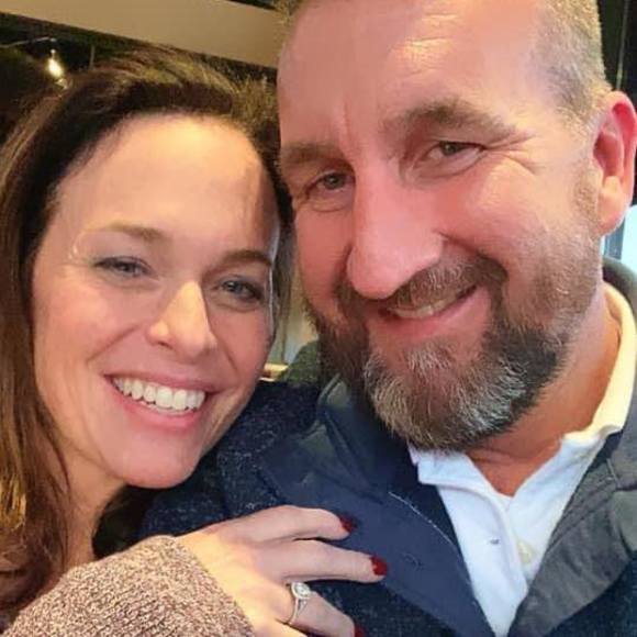 Profile Picture of Lara Anglin (@langlin75) on Poshmark