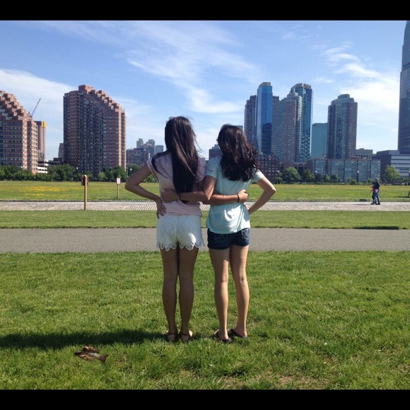 Marissa Nguyen - Poshmark Profile Picture of Marissa Nguyen (@mn106) on Poshmark