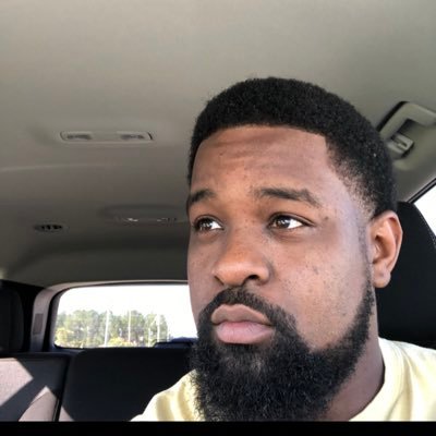 Profile Picture of Kenneth (@SocksandBowTies) on Twitter