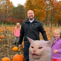 Profile Picture of Chris Farrens (@chrisfarrens) on Tiktok