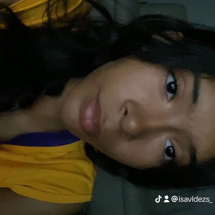 Profile Picture of Sofi (@isavldezs_) on Tiktok