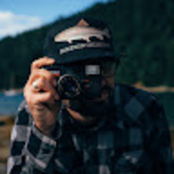 Profile Picture of Oliver Hogan (@ojwhogan) on Poshmark