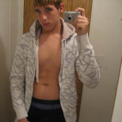 Profile Picture of Austin  Muller (@austin6bri) on Twitter