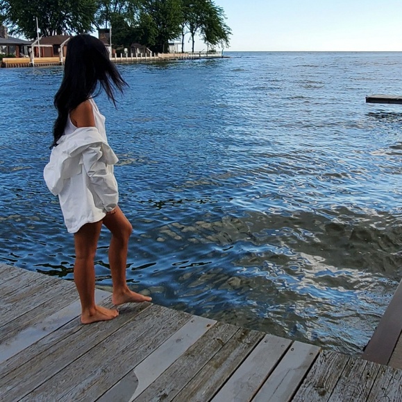 Profile Picture of Ping Tong (@pingtong55) on Poshmark