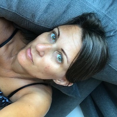 Profile Photo of  🇬🇧Tina Harris 🇬🇧 (@TinaHar48689990) on Twitter