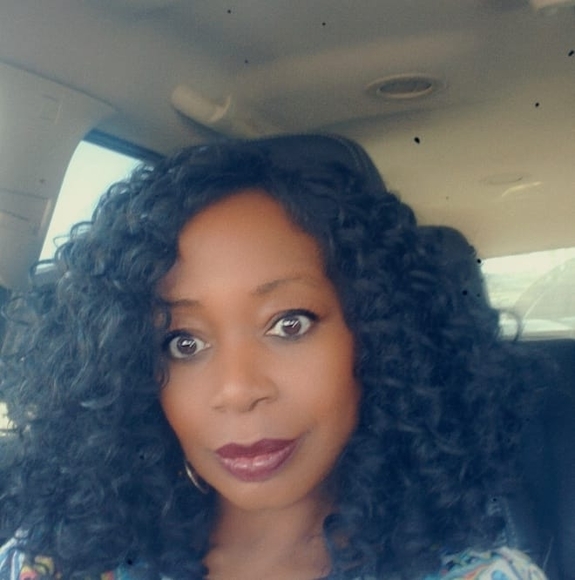 Profile Picture of Tina Cates (@dyvacat) on Poshmark