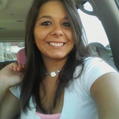 Profile Picture of April Goode (@aprilmay2007) on Twitter