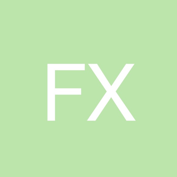 Profile Picture of Fei Xue (@sophia667) on Poshmark
