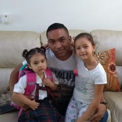 Profile Picture of Ariel Arturo Alvarez (@arielalvarez59) on Twitter