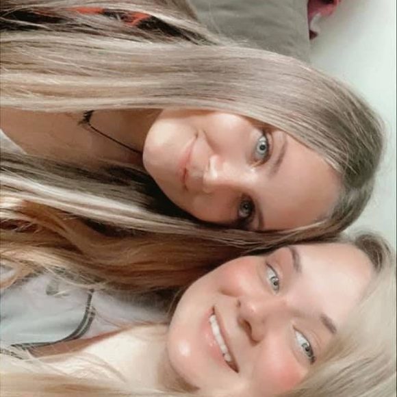 Profile Picture of Mackenzie Quinlan (@kdolan52005) on Poshmark