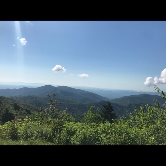 Profile Picture of Reagan Mitchell (@paris_26) on Poshmark