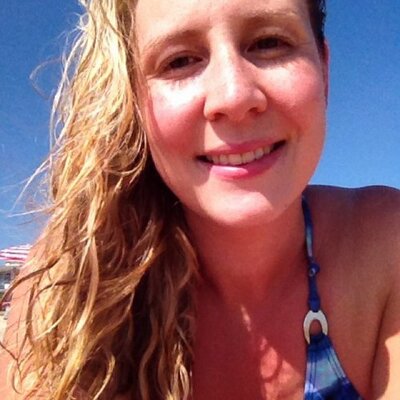 Profile Picture of Jess Herrington (@jeskie13) on Twitter