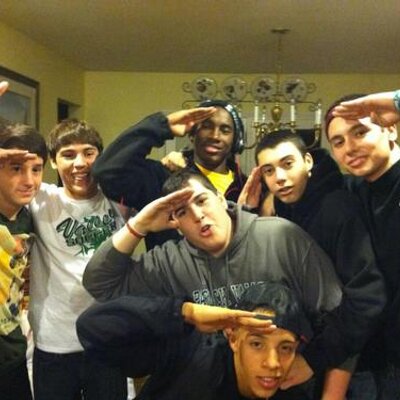 Profile Picture of Nick Calabrese (@nickcalabrese51) on Twitter