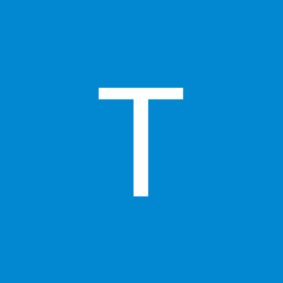 Profile Picture of Tisha Spinks (@tmspinks84) on Poshmark