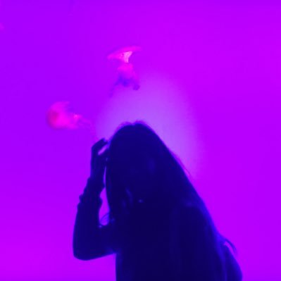 Profile Picture of D (@daniela_ar_) on Twitter