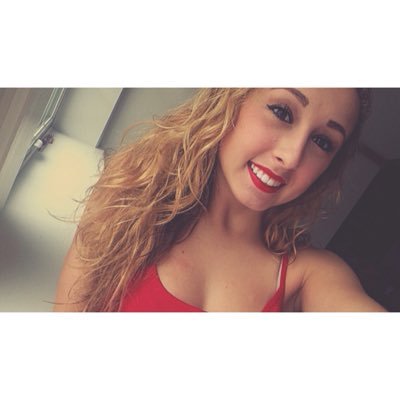 Profile Picture of Jenna Quinn (@jennaroseeeeeee) on Twitter