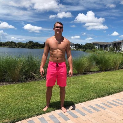 Profile Picture of Harrison Miller (@ThayguyHarry) on Twitter