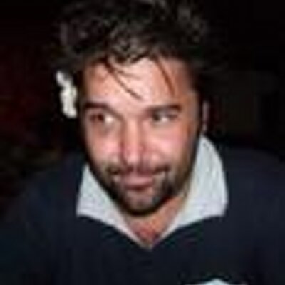 Profile Picture of Charles Pearce (@Peachcharles) on Twitter