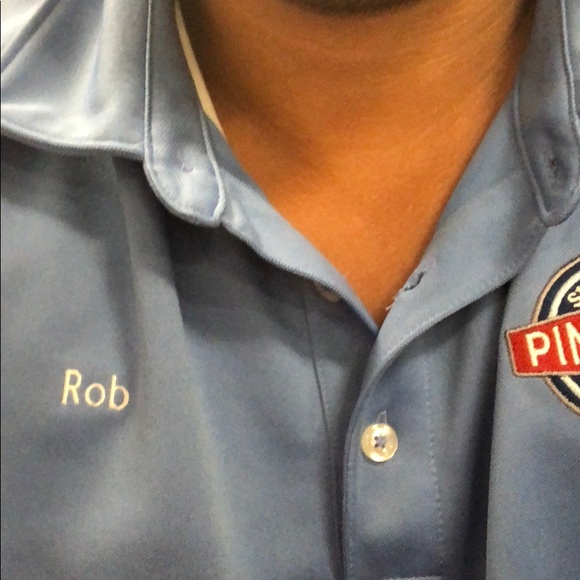 Profile Picture of Robert Foster (@robfoster178) on Poshmark