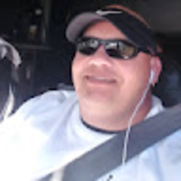 Profile Picture of Steve Crowley (@stevecrowley574) on Poshmark