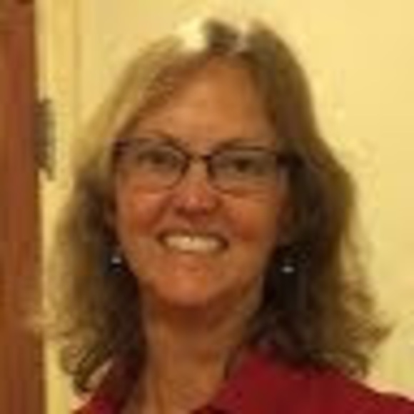 Profile Picture of Sharon Teter (@tetermom) on Poshmark