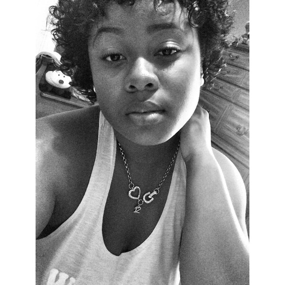 Profile Picture of T Lathon (@tvm____) on Poshmark