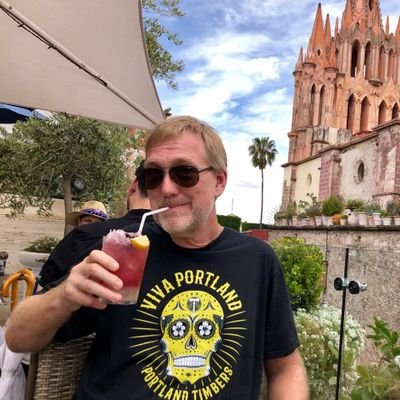 Profile Picture of Dave Riveness (@daveriveness) on Twitter