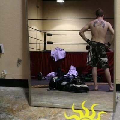 Profile Picture of Chris Fisher (@outlaw_fisher) on Twitter