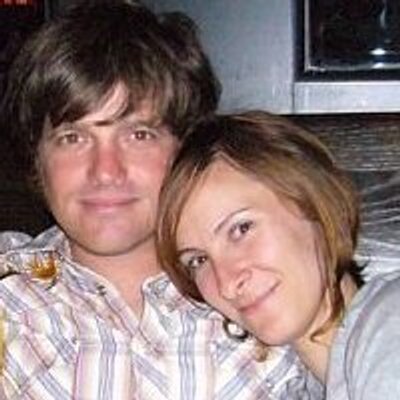 Profile Picture of Darryl & Meg Russell (@darrylandmeg) on Twitter