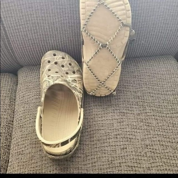 Profile Picture of James Carlson (@jamescarlson433) on Poshmark