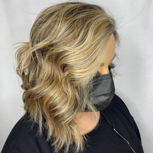 Profile Picture of Kate Fussell (@chilenachic32) on Poshmark