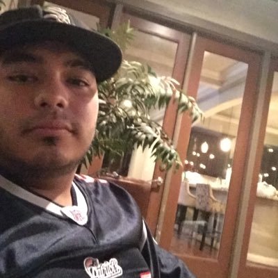 Profile Picture of Stephen Rosas (@420hurricane) on Twitter