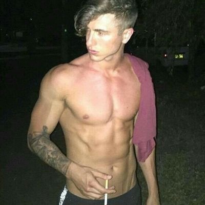 Profile Picture of Leo (@L_0Conner) on Twitter