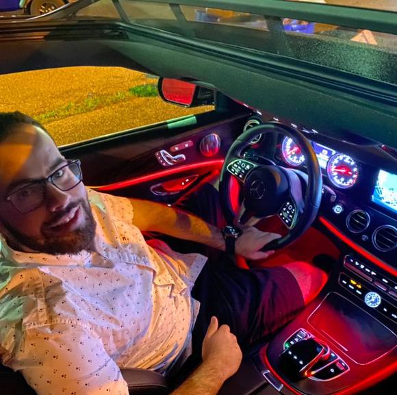 Profile Picture of Ahmad Zalloum (@ahmedzaloom55) on Poshmark