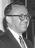 Profile Picture of Leo Jaffeon Wikipedia