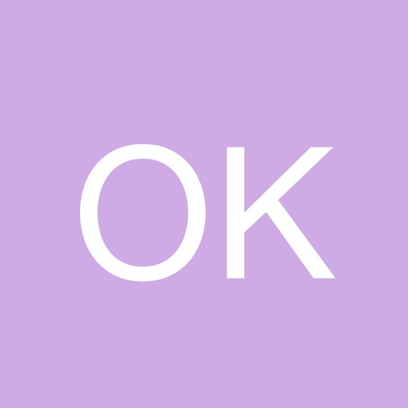 Profile Picture of Olivia Keller (@livkeller13) on Poshmark