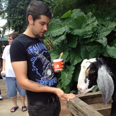 Profile Picture of Thomas Whitlatch (@Palachrist) on Twitter