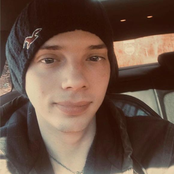 Profile Picture of Tyler Morrow (@tylermorrow77) on Poshmark