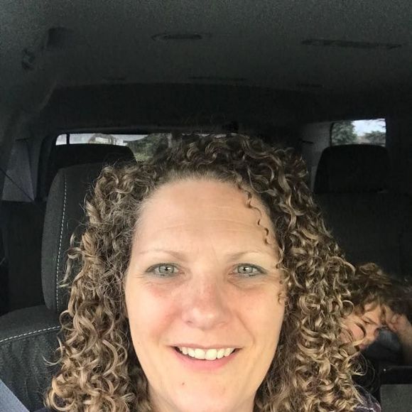 Profile Picture of Kirsten Conely (@kirstenconely) on Poshmark