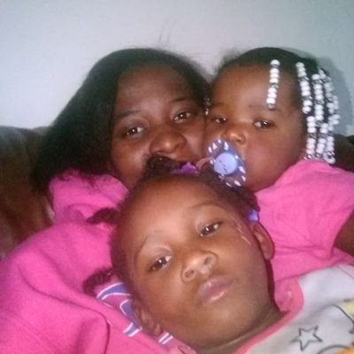 Profile Picture of Angela Frazier (@AngelaF11032717) on Twitter