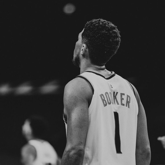 Jeremiah Price - Poshmark Profile Picture of Jeremiah Price (@j913) on Poshmark