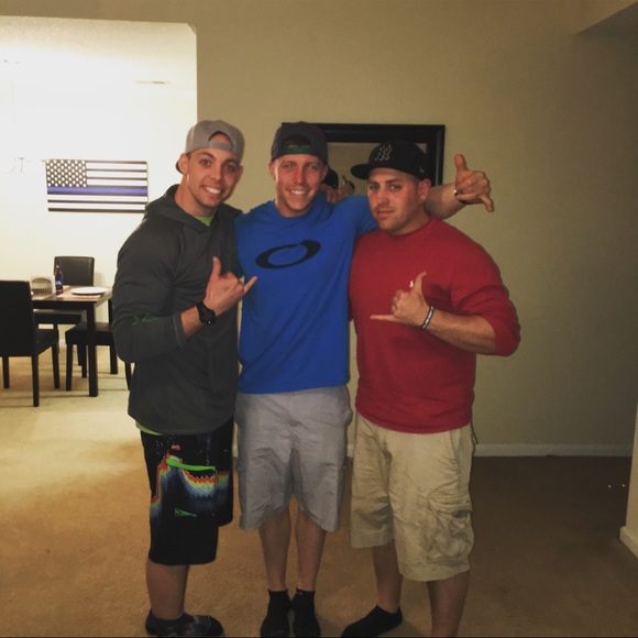 Profile Picture of Hugh Stiastny (@hstiastnh) on Poshmark