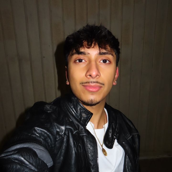 Profile Picture of cesar lopez (@cesargl) on Tiktok
