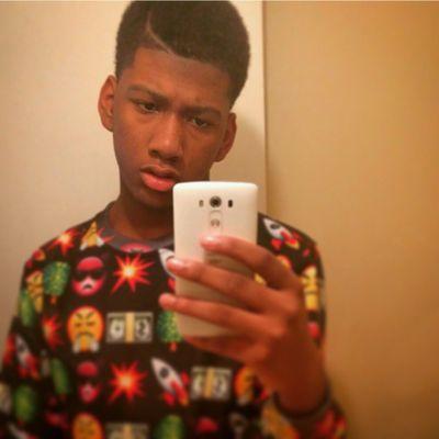 Profile Picture of Michael Cale (@302__mike) on Twitter
